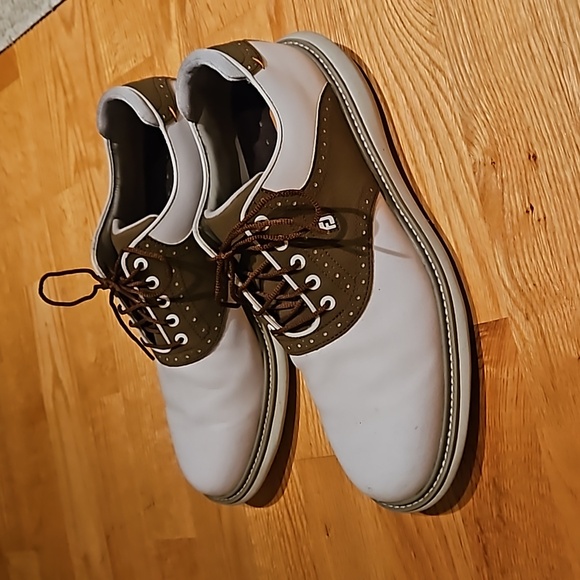 FootJoy Golf Cleats Size 11.5 - Picture 3 of 6